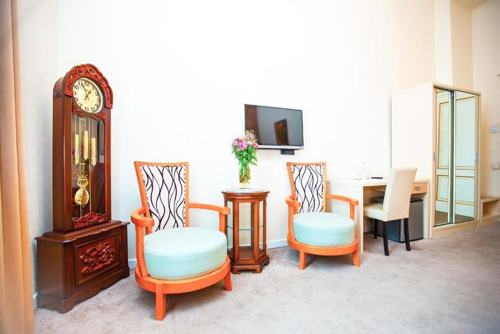 Отель Rustaveli Hotel Тбилиси