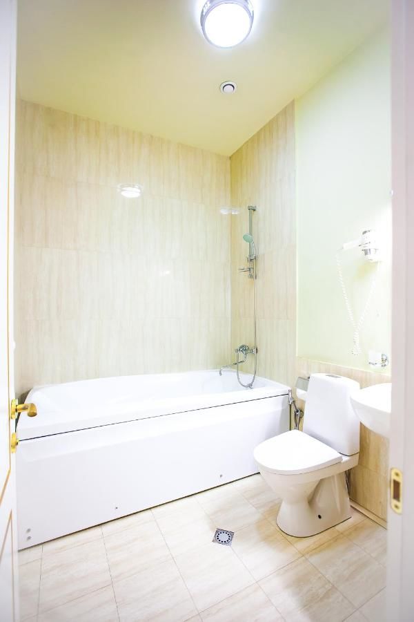 Отель Rustaveli Hotel Тбилиси-24