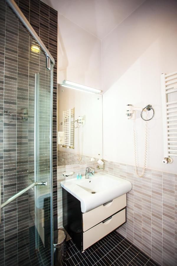Отель Rustaveli Hotel Тбилиси-34