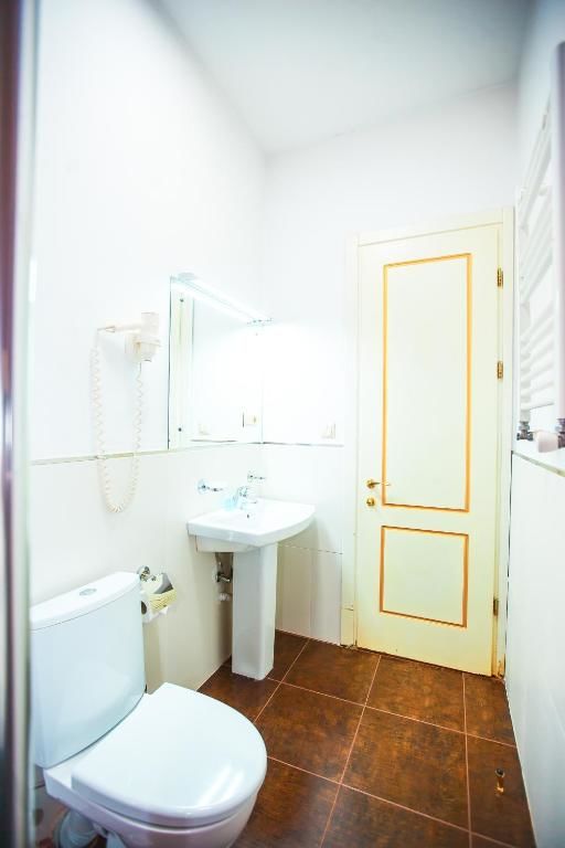 Отель Rustaveli Hotel Тбилиси