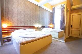 Отель Rustaveli Hotel Тбилиси Двухместный номер «Комфорт» с 1 кроватью-1